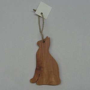 Cedar Silhouette Ornament: Cat (523-06) Y2H