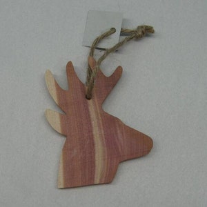 Cedar Silhouette Ornament: Deer (523-08) Y2H
