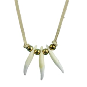 Real Coyote Tooth Necklace: 3-Tooth (560-903) Y2H