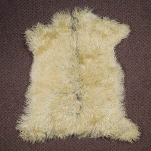 Angora Mohair Goat Skin #1 Quality (66-A1M-MC-G223) Y2L