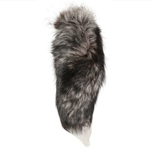 XXL Silver Fox Tail: 17&quot; to 20&quot; (18-05-8XXL) Y2N