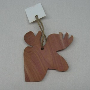 Cedar Silhouette Ornament: Moose (523-13) Y2H