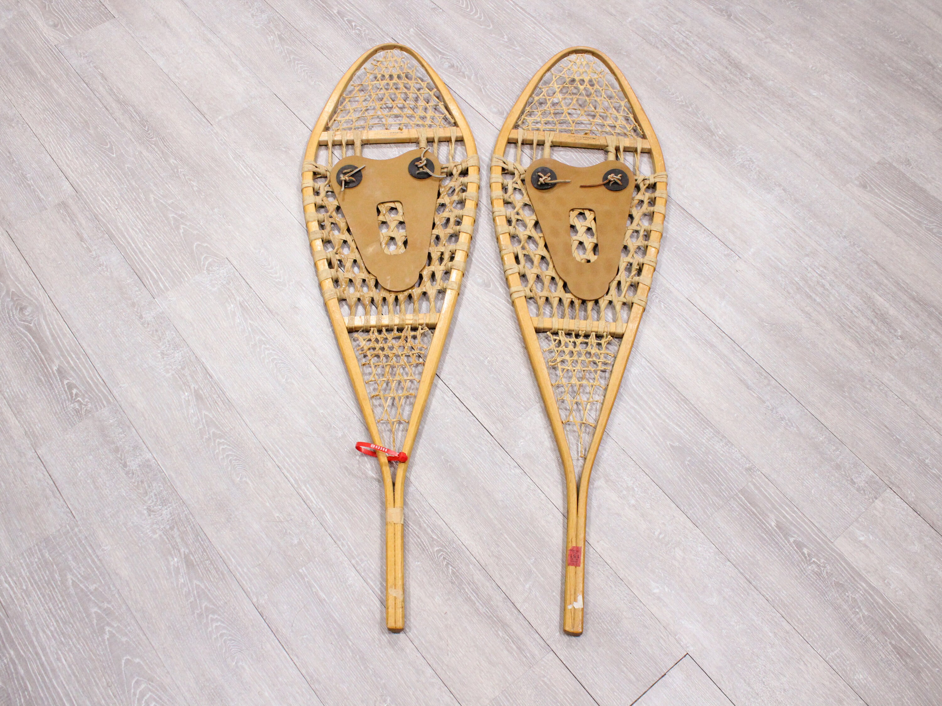 Authentic Vintage Pair of Used Snowshoes 4790G3388 Y2I Etsy