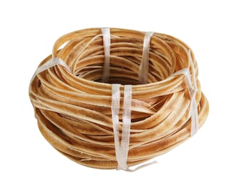 Machine Cut Double Back Cow Rawhide Lacing: 3/8" x 60 ft bundle (1107-10-3/8)