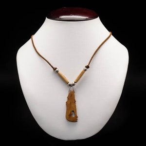 Iroquois Mini Bone Coyote/Wolf Necklace (199-503) Y2L
