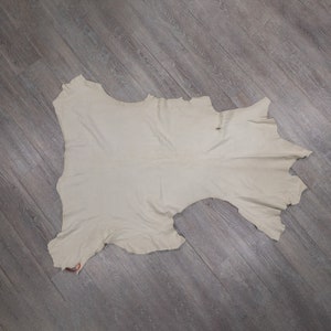 9.75 Square Feet of Deerskin Leather #1/#2: White (40-01-WH-G2638) Y2F