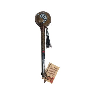 Navajo Rattle: Bear Paw Petroglyph Design (103-26E-AS) Y2H