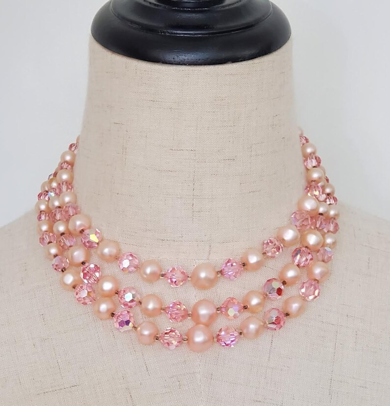 Vintage 1960/'s LAGUNA petal Pink triple strand Pearl Necklace