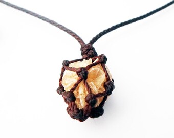 Collar Rosa del Desierto: piedra de resiliencia