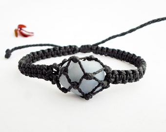 Angelite bracelet - handmade in macrame