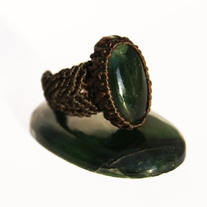 Jade ring - green jade ring - jade jewellery - jade jewelry - chinese jade - mens jade ring - jade rings - nephrite jade - emerald green