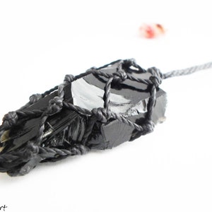 Raw black obsidian necklace, protection necklace, black obsidian necklace, volcano glass necklace, obsidian jewelry, fantasy fans