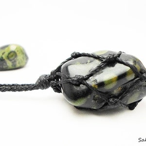 Kambaba pendant, mens pendant, mans pendant, healing stone jewelry, Jasper pendant, Kambaba jewelry, Kambaba necklace, male pendant, black