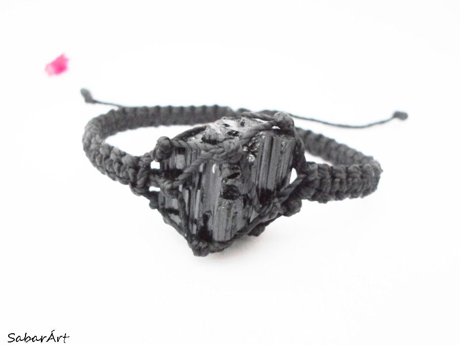 Raw tourmaline bracelet, raw black tourmaline bracelet, tourmaline je…
