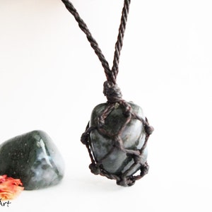 Moss Agate Macrame Pendant Necklace: Healing Stone Jewelry
