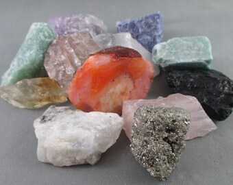 You Choose 5 Raw Crystals - Healing Crystals & Stones, Energy Healing, Raw Stones, Happiness Stone, Protection Amulet, Raw Minerals