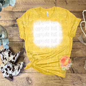 Bella canvas 3001CVC heather Yellow bleached mock up