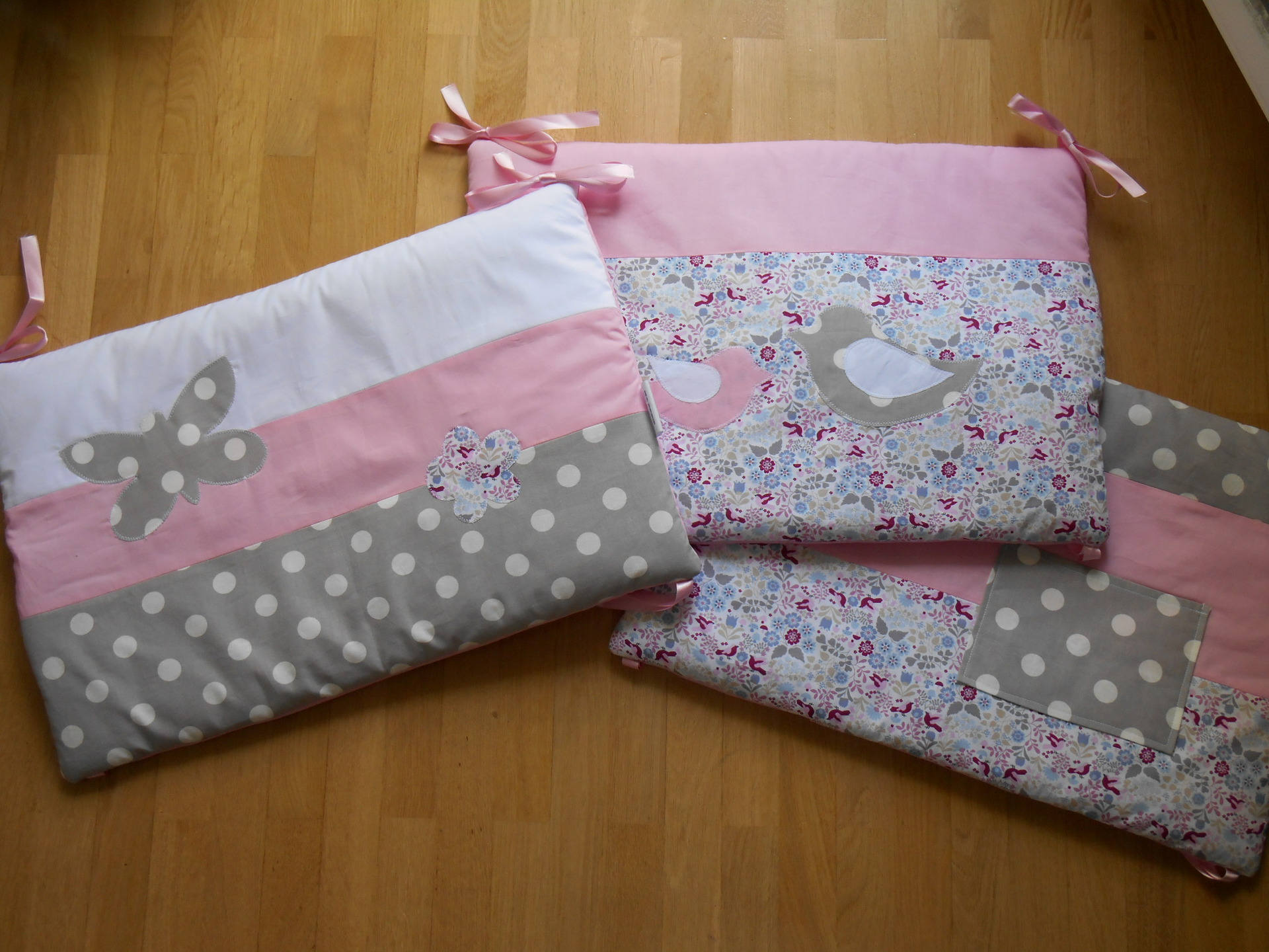 Promo - Tour de Lit Bébé Fille Rose et Gris