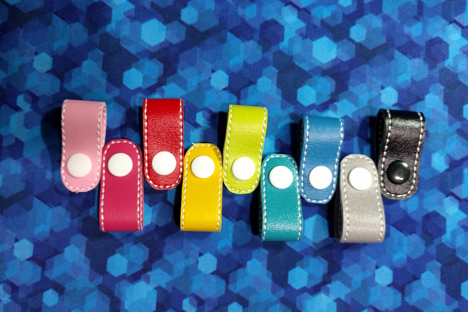 Cord Keeper 2 Pack Earbud Organizer Iphone Cord Organizer Etsy