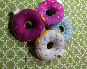 Random Dog Toy | Dog Gift | Squeaky Dog Toy| Dog Lover Gift | Puppy Toy | Squeaky Dog Toy | Holiday Dog Toy | Gift For Pet Lover | Donut Toy