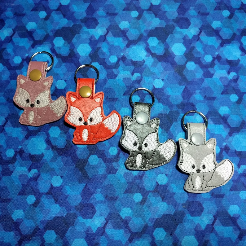 tsubomi fox keychain blind box