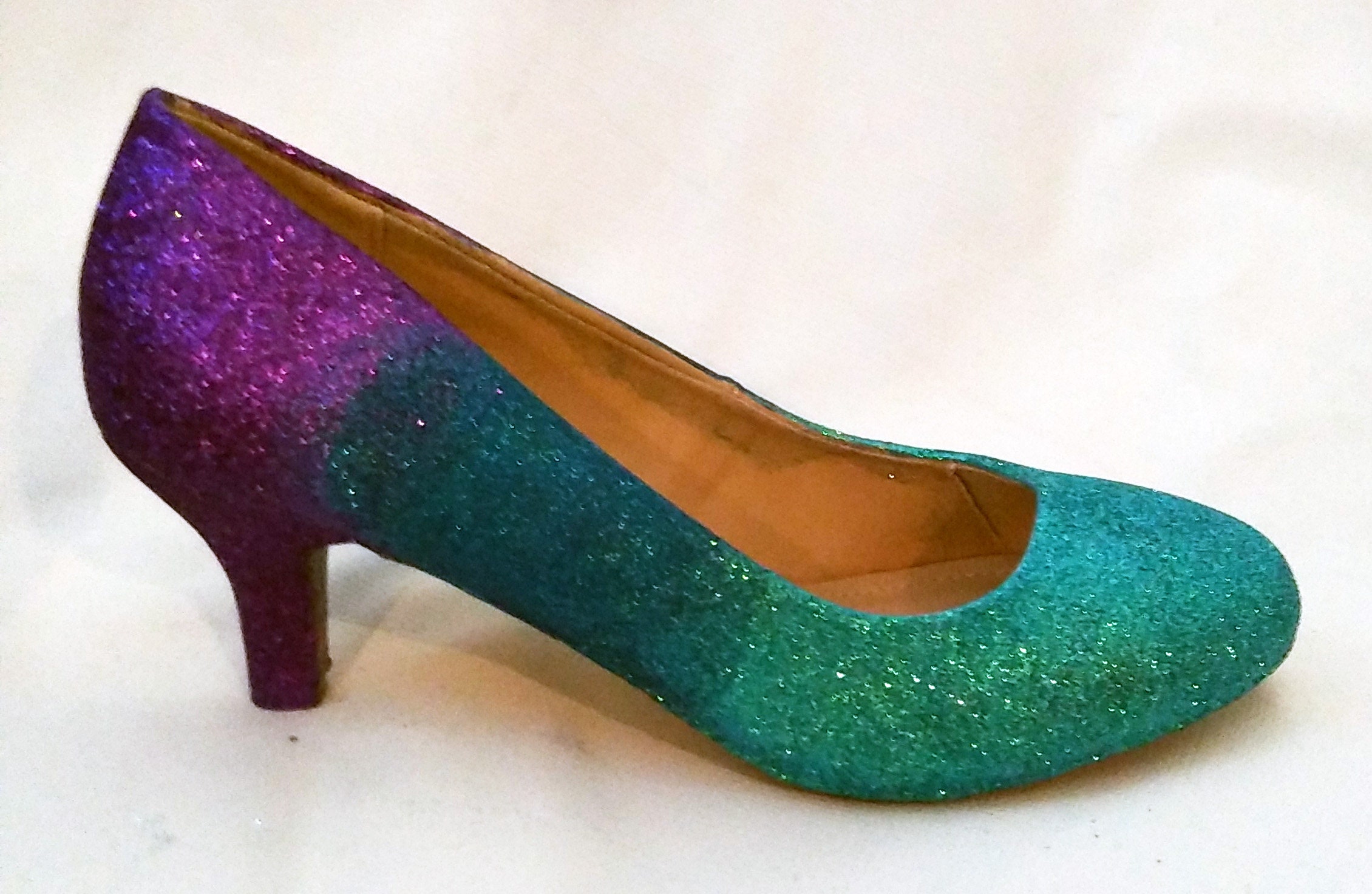 ombre glitter pumps