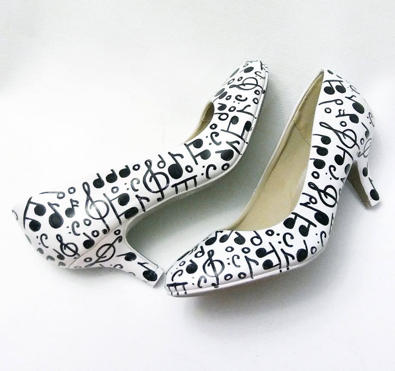 Music Note Heels / Music Shoes / Black & White Music Pumps / Black Music Note Shoes / Hand Painted Heels / Custom Painted High Heels image 3