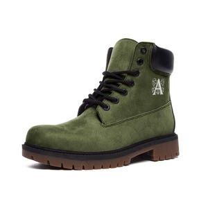 Botas verde oliva para mujer y hombre / Botas con monograma floral de una sola letra - Cuero vegano