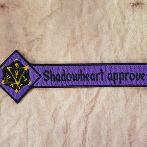 Shadowheart approuve le patch prisme, le patch RPG populaire pour PNJ, le patch moral de jeu vidéo entièrement brodé