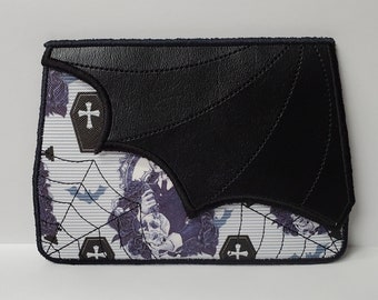 Middle of the week girl Clutch Bag, Rave Goth Wallet, Dripping Skull Makeup Bag, Pastel Goth Bat Wing Bag, Perfect Gift for Goths