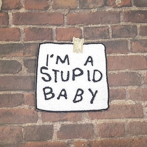 I'm A Stupid Baby Patch Fully Embroidered, Yellow Cartoon Family Badge, Popular Cartoon Meme Emblem, Perfect for Cosplay