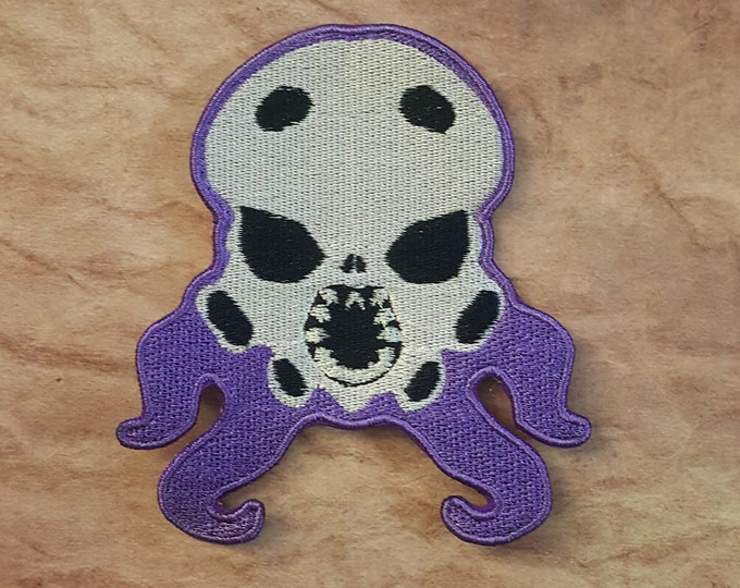 Mind Devourer Skull DnD Monster Fully Embroidered Patch, Dungeons and Dragons Emblem, Cthulhu Creature Badge, Pirate Monster Icon