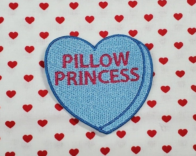 Pillow Princess Candy Heart Patch, Valentine Emblem, Crude Candy Symbol, Fully Embroidered Heart Morale Patch