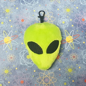 Cute Alien Keyfob, Fuzzy Key Fob, UFO Keychain, Space Key Chain, Sci-Fi Luggage Tag, Intergalactic Purse Charm