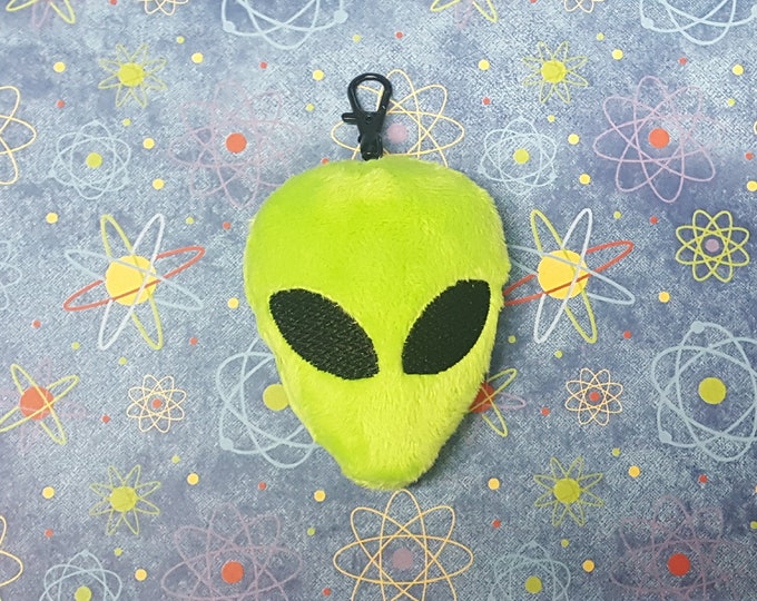 Cute Alien Keyfob, Fuzzy Key Fob, UFO Keychain, Space Key Chain, Sci-Fi Luggage Tag, Intergalactic Purse Charm
