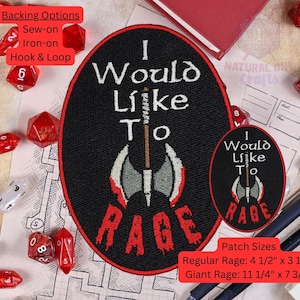 Può includere: Due toppe ricamate con il testo "I Would Like To Rage" e un design di ascia. La toppa più grande è nera con testo rosso e la toppa più piccola è nera con testo bianco. Le toppe sono disponibili in due dimensioni: 4 1/2 pollici per 3 1/4 pollici e 11 1/4 pollici per 7 3/4 pollici.