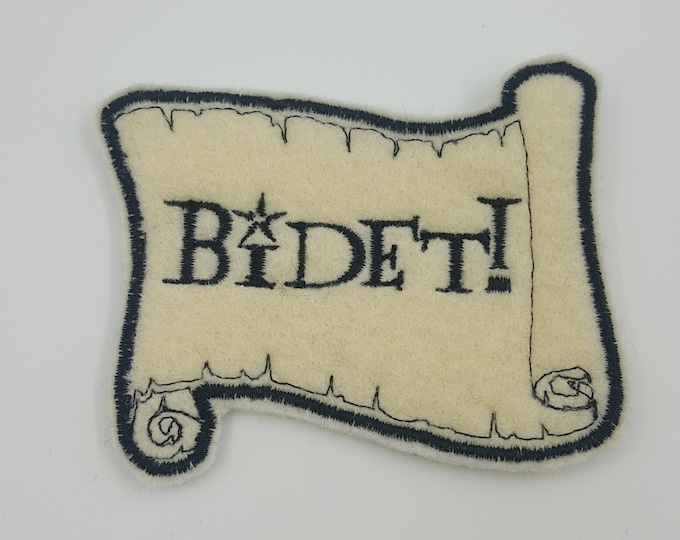 Bidet! Scroll Patch Embroidered Felt