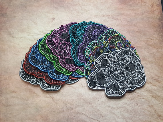 Metal-Inspired Eye Tyrant Patch, Fully Embroidered Dungeons and Dragons Emblem, Grumpy Octopus Monster Badge, DnD Monster Icon