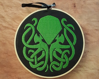 Cthulhu Embroidered Art with Hoop, Elder God Wall Art, Lovecraft-Inspired Embroidery Hoop Art, Goth Framed Art, Gift for Nerd or Geek