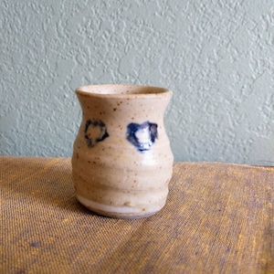 Miniature Signed Studio Art Pottery Vase Speckled Oatmeal With Blue Hearts Vintage 1991