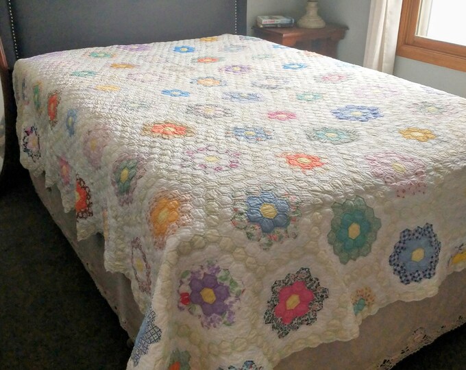 Antique Vintage Hand Stitched Quilt Grandma's Flower Garden Full Double