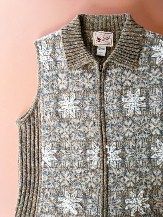 Vintage WOOLRICH Ribbed Knit Sweater Vest Snowfla… - image 1