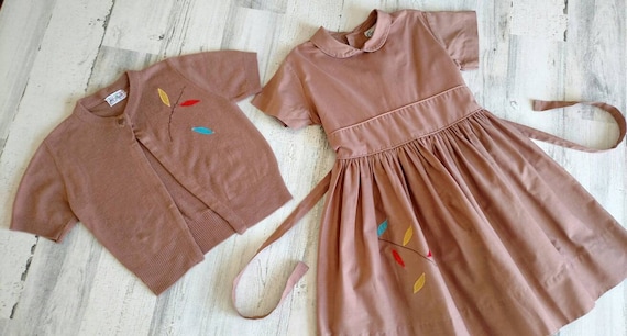 Vintage Girl's Cotton Dress With Matching Appliqu… - image 1