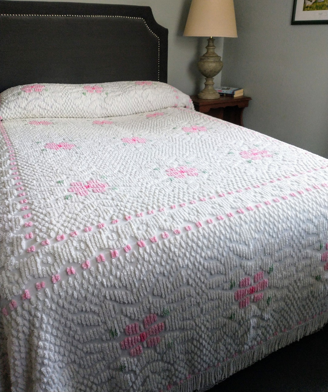 Cotton Chenille Vintage PENNEYS Full Bedspread Double Bed White Pink