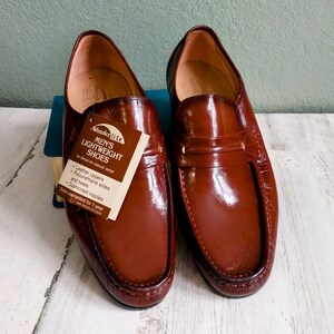 Vintage New Old Stock SEARS WONDERLITE Slip on Leather Shoes  display picture 3