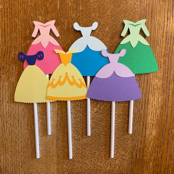 open lace back dress Princess Tiana Cupcake Toppers – Birthday Decorations – Centerpieces Cutouts