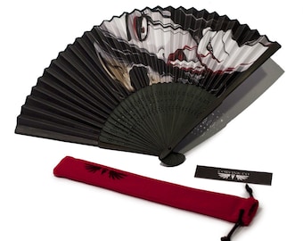 La muerte es silenciosa - Abanico decorativo gótico de papel y bambú - Accesorio de decoración veraniega para chicas góticas - Edición limitada - Obra de Denis Caron