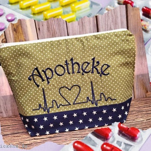 bestickte APOTHEKE "Herzkurve" //marine - oliv//  ReiseAPOTHEKE Notfalltasche erste Hilfe Medikamente Notfall Reisefieber first aid kit