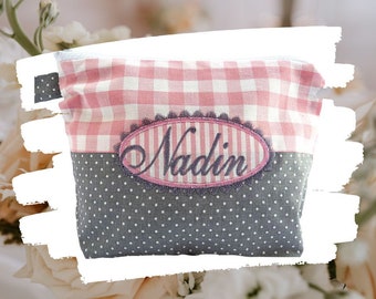 embroidered bag BUTTON + NAME // pink - gray // cosmetic bag make-up bag wash bag travel bag makeup bag 20 fonts gift