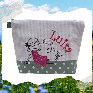 bestickte Tasche MÄDCHEN mit VOGEL + Name //grau - rosa// Wickeltasche Kulturbeutel Windeltasche Waschtasche 20 Schriftarten Kosmetiktasche